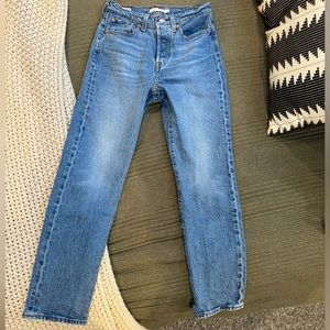 Levi’s Wedgie Straight Jeans 25x28